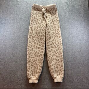 Comfyluxe Women’s Leopard Print Pajama Pants Size S/M Soft Fuzzy Lounge Sleep